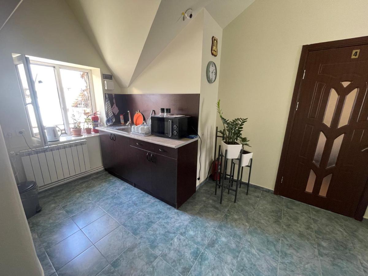 Noragyugh Guest House Erevan Esterno foto