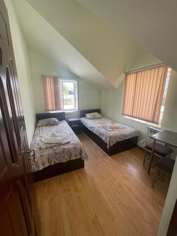 Noragyugh Guest House Erevan Esterno foto