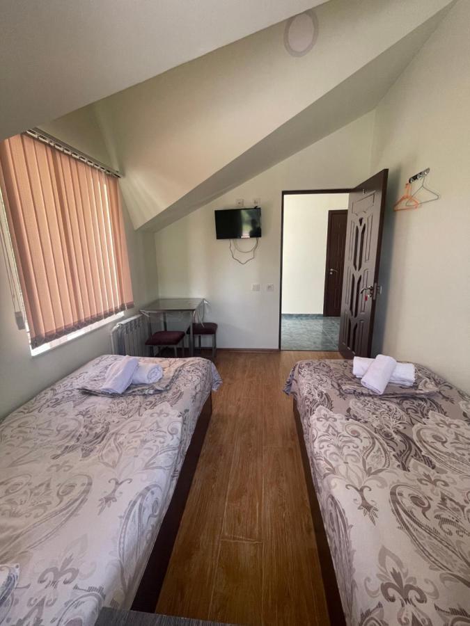 Noragyugh Guest House Erevan Esterno foto