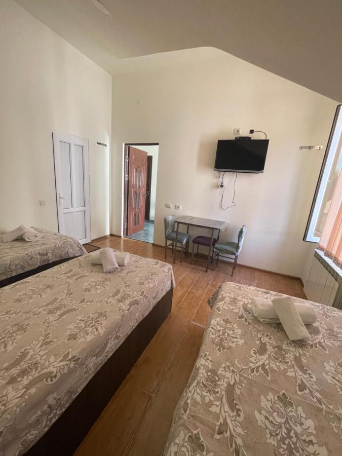 Noragyugh Guest House Erevan Esterno foto