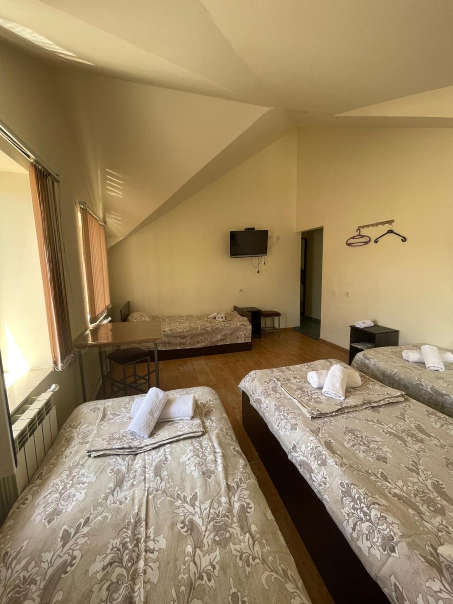 Noragyugh Guest House Erevan Esterno foto